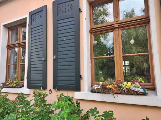 Fensterläden renovieren Kosten