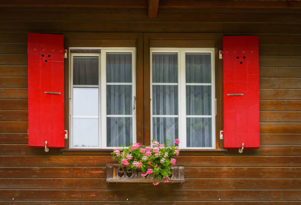 Fensterläden Holz Schweiz Preise