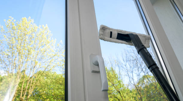 Lamellen Fensterläden reinigen