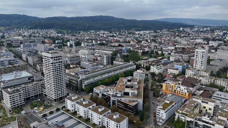 Case Study: Erfolgreiche Firmenräumung in Zürich in 48 Stunden